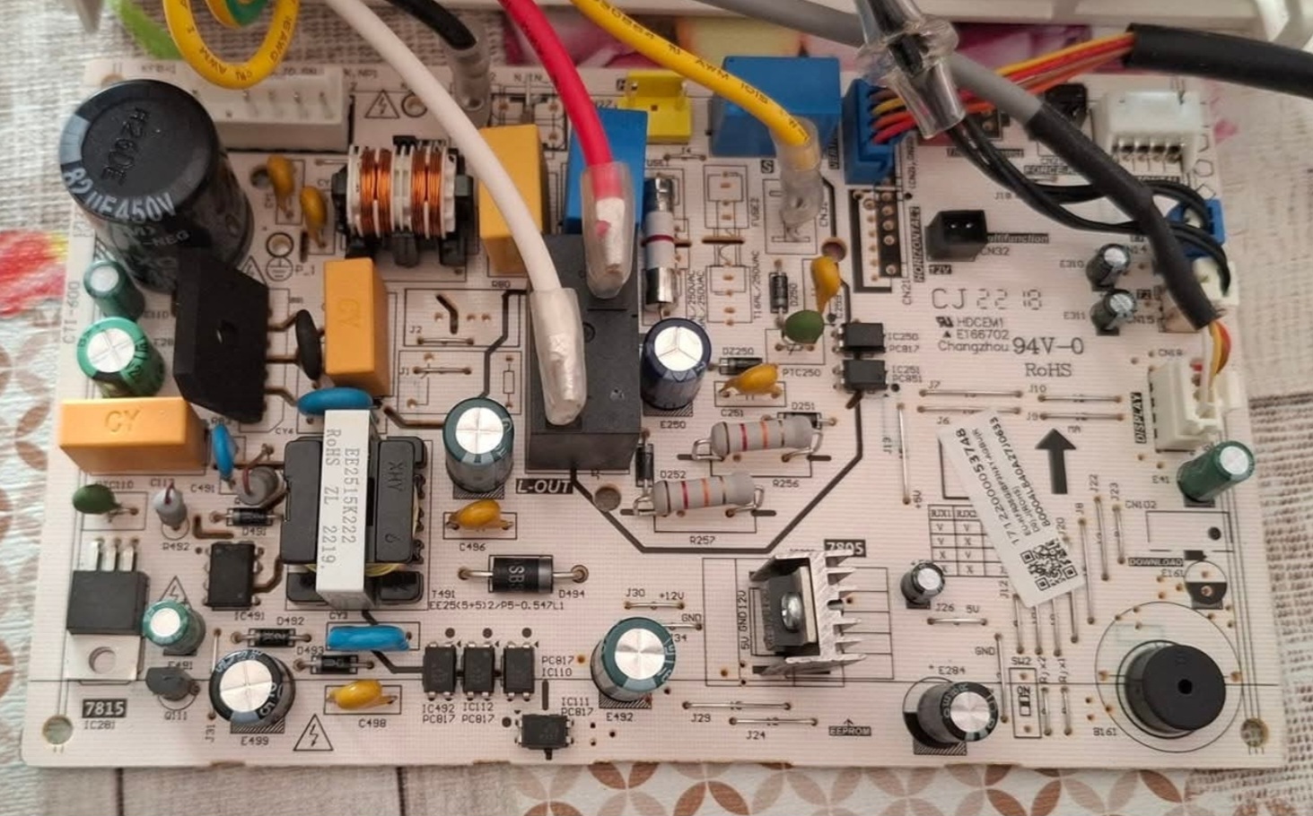 Carte électronique Bosch UE pour climatiseur Carte électronique Bosch UE pour climatiseur